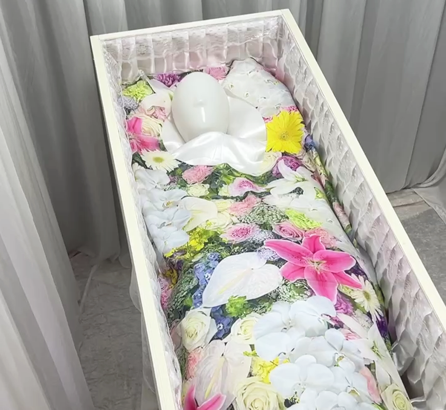 棺を華やかに彩るという選択肢